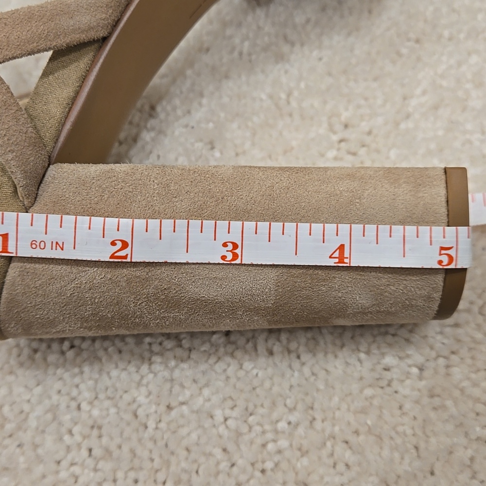 Vince Camuto Tan Suede Heels *NWOT* 4.63 Inch Heels - Picture 10 of 16